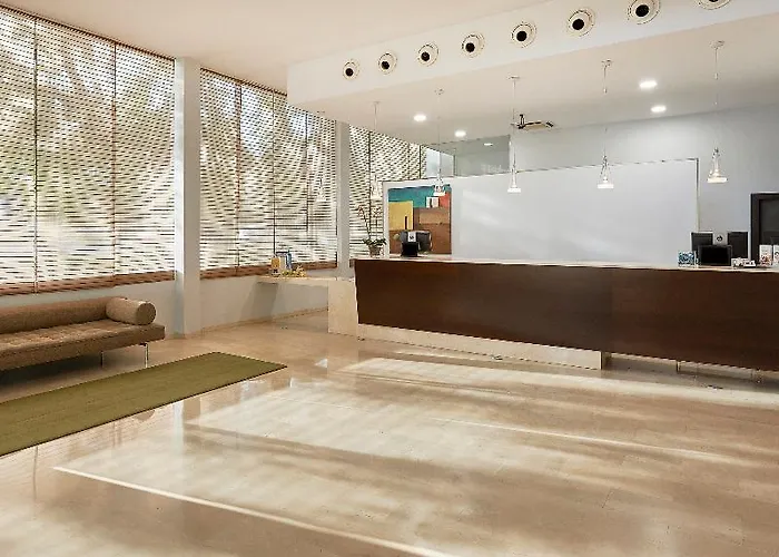 Nh 4* Αλικάντε