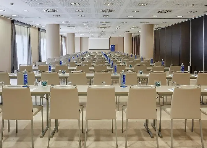 Nh Ξενοδοχείο 4*