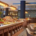 מלון Nh 4*