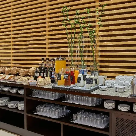Hotell Nh Alicante
